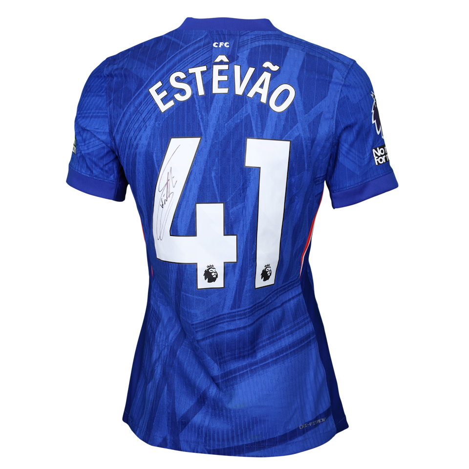 Estêvão Chelsea jersey