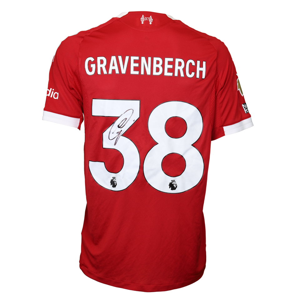 Ryan Gravenberch Liverpool shirt