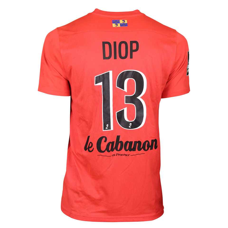 来自Grenoble Foot 38的Mamadou Diop球衣