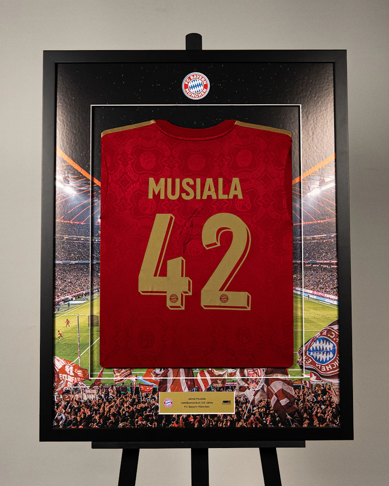 Jamal Musiala | Limited Edition Signed 125 Anniversary Shirt