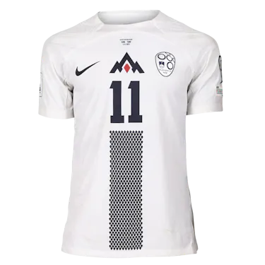 来自Slovenia的Benjamin Šeško球衣