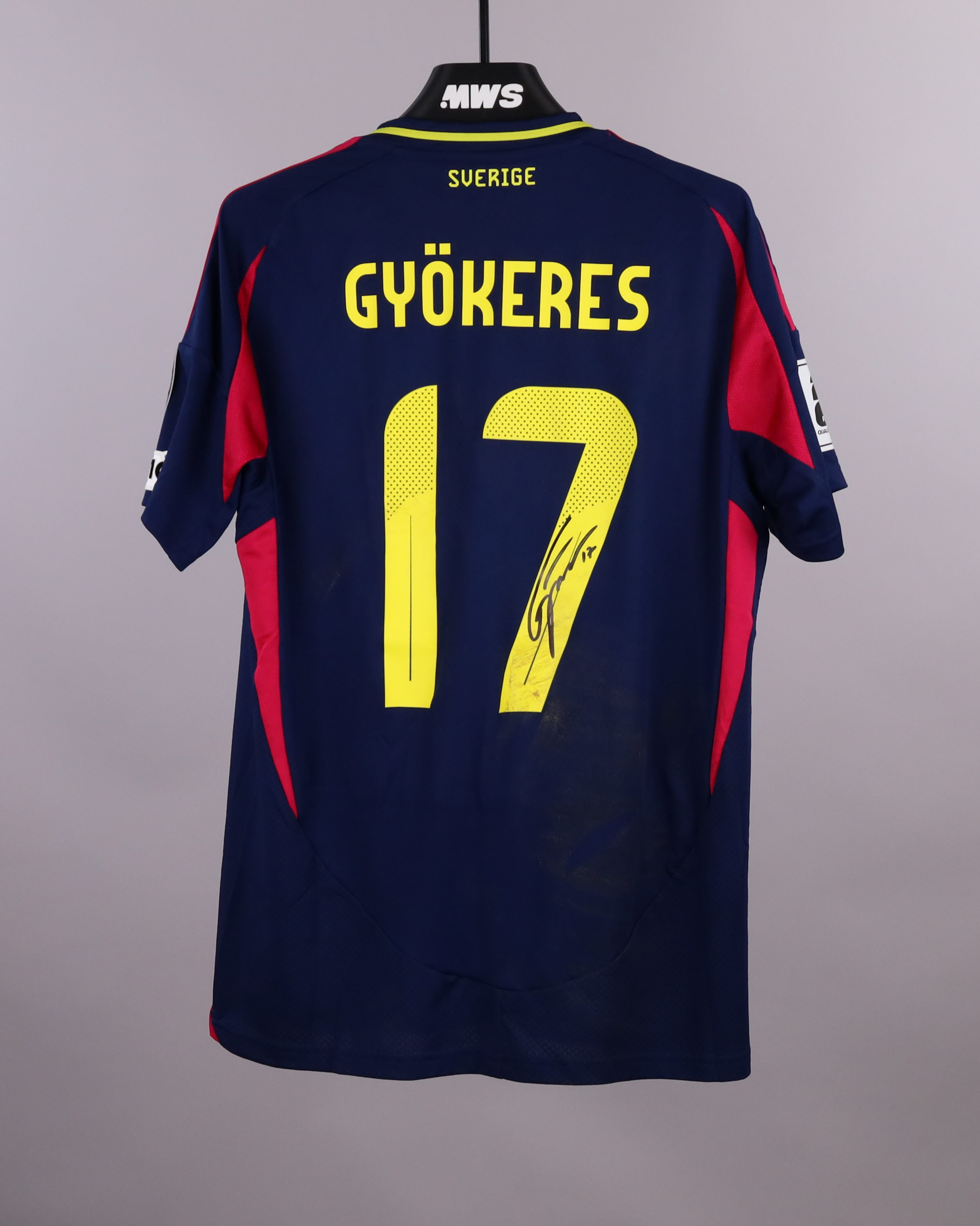Viktor Gyökeres | Slovenia - Sweden | MatchWornShirt