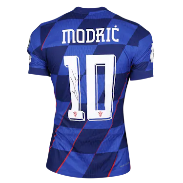Luka Modrić Croatia のシャツ