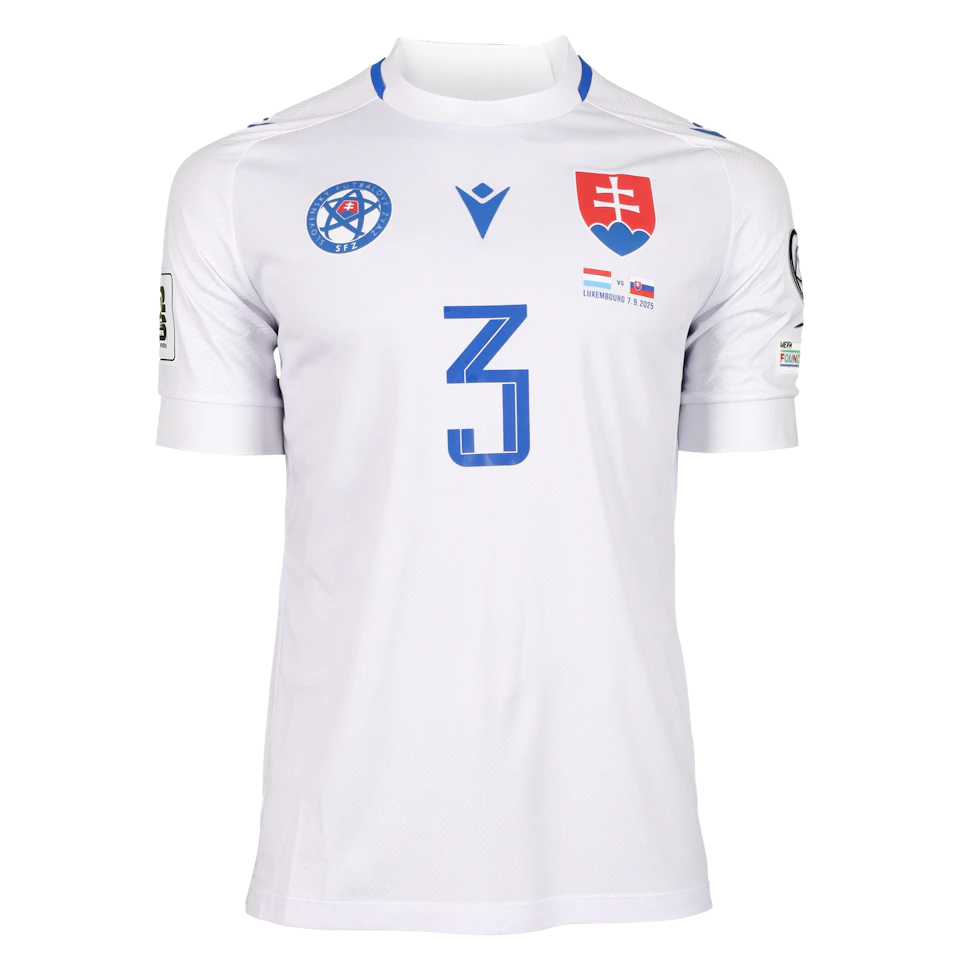 来自Slovakia的Ivan Mesik球衣