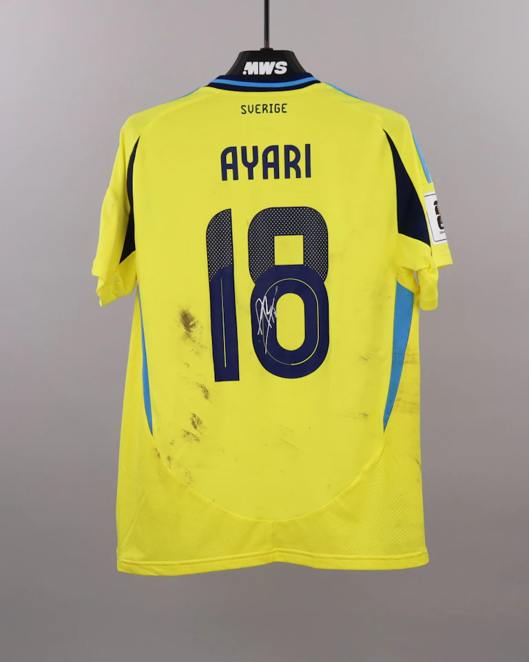 Yasin Abbas Ayari Sweden shirt