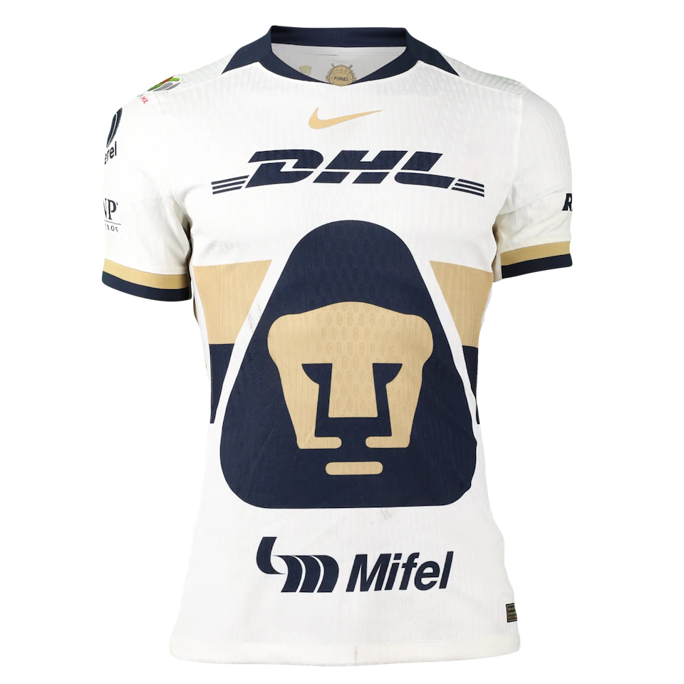 Shirt van Santiago Trigos Pumas