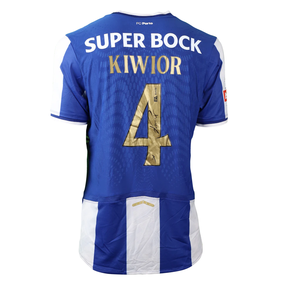 Jakub Kiwior FC Porto camisa.