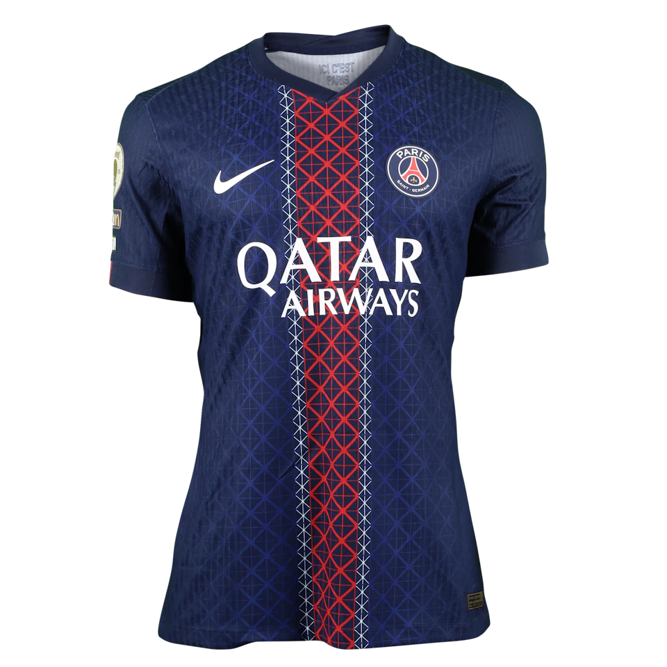 Gonçalo Ramos Paris Saint-Germain shirt