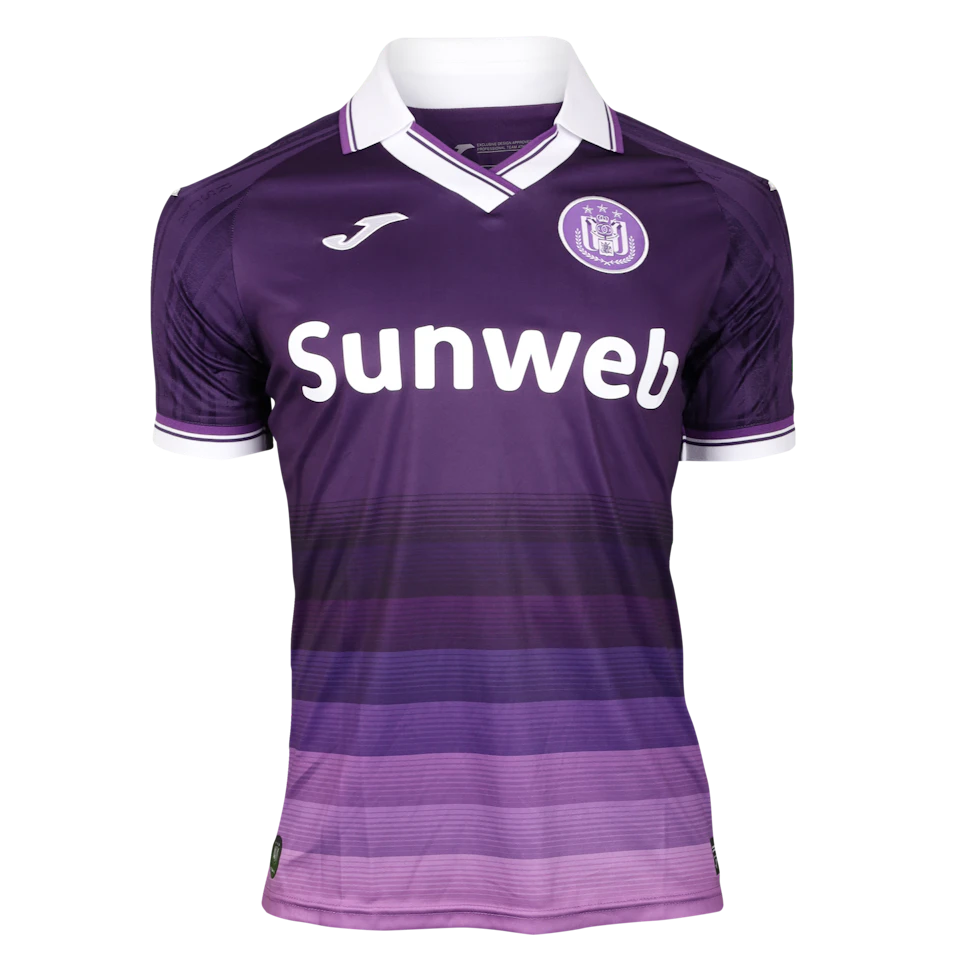 来自RSC Anderlecht的César Huerta球衣