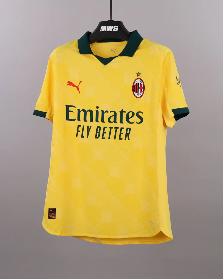 Maillot de Luka Modrić (AC Milan)