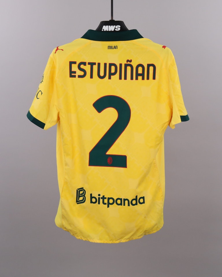 Pervis Estupiñán AC Milan shirt