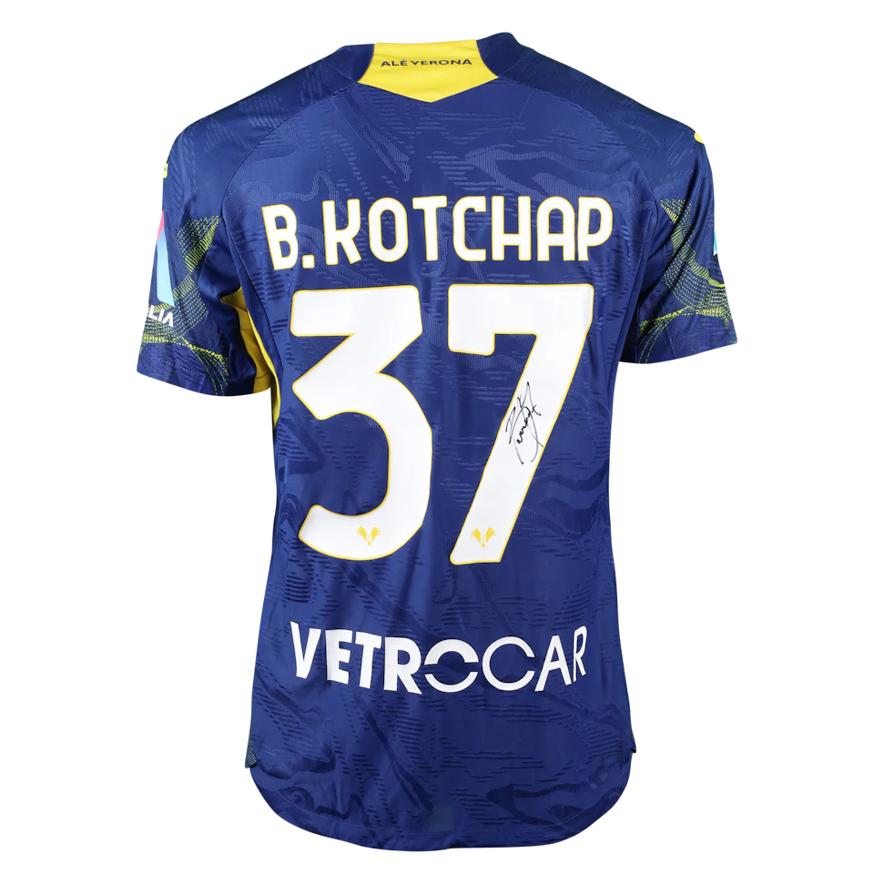 Hellas Verona FC-Trikot von Armel Bella-Kotchap