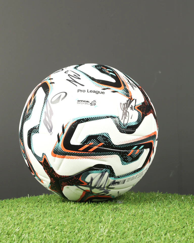 Squad Signed Ball | Club Brugge