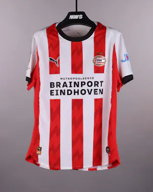 Dennis Man PSV jersey