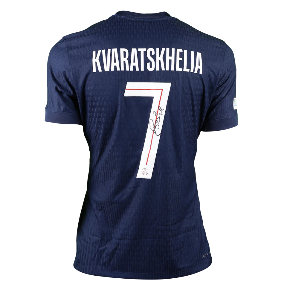 Khvicha Kvaratskhelia Paris Saint-Germain shirt