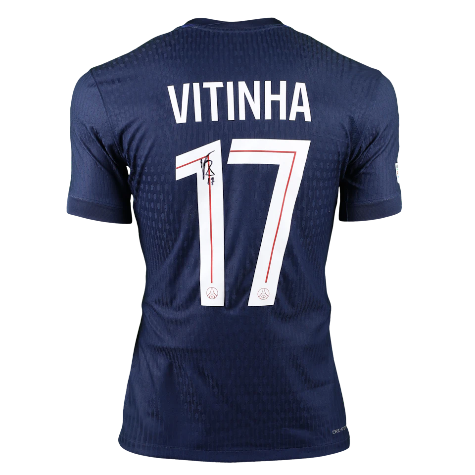 Vitinha Paris Saint-Germain shirt