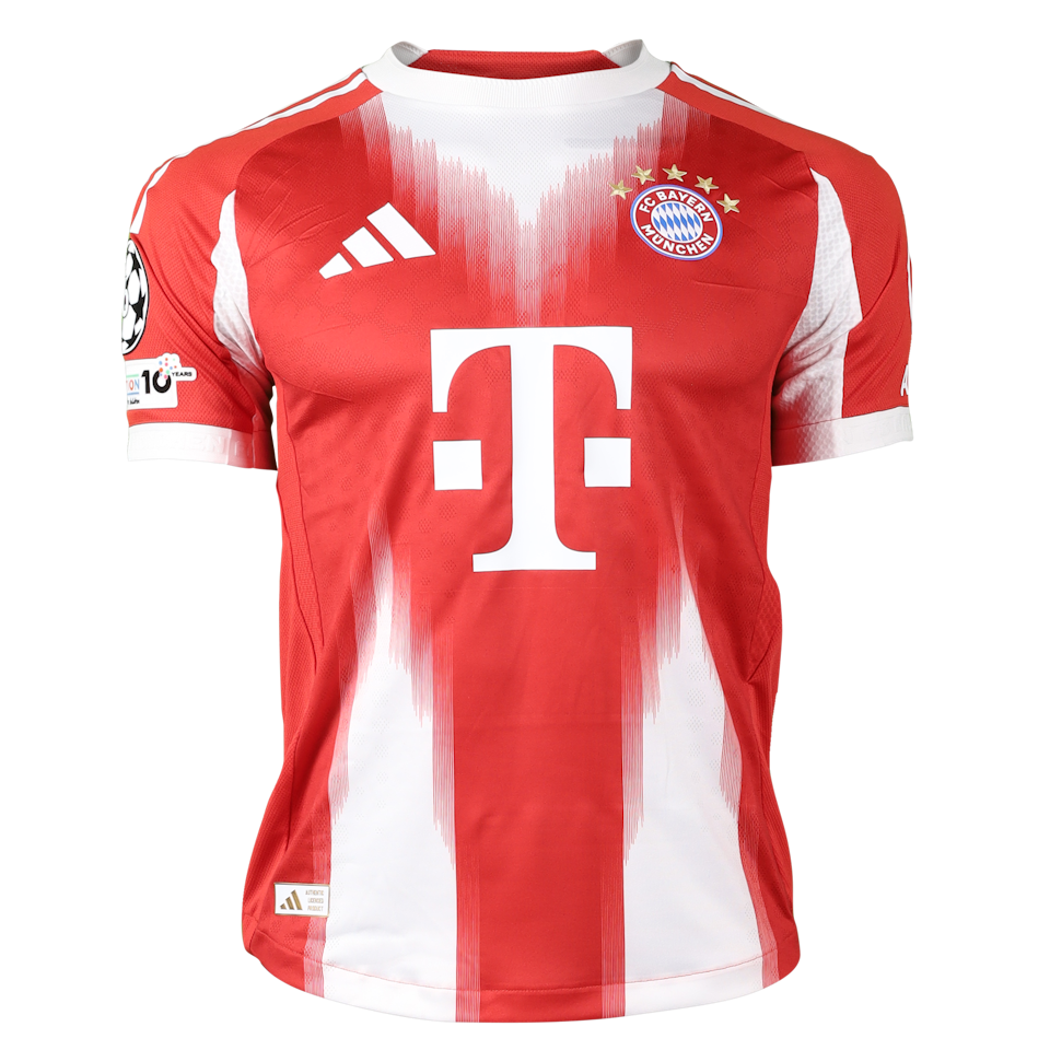 Michael Olise FC Bayern München shirt
