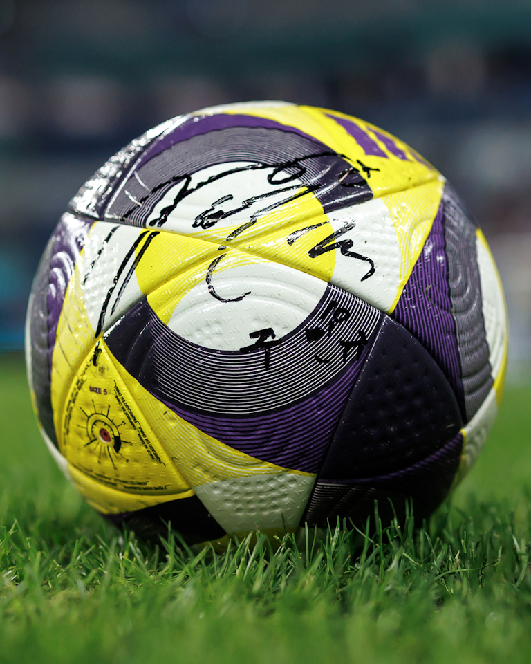 Match Scored Ball `31 - Min-kyu Joo 주민규