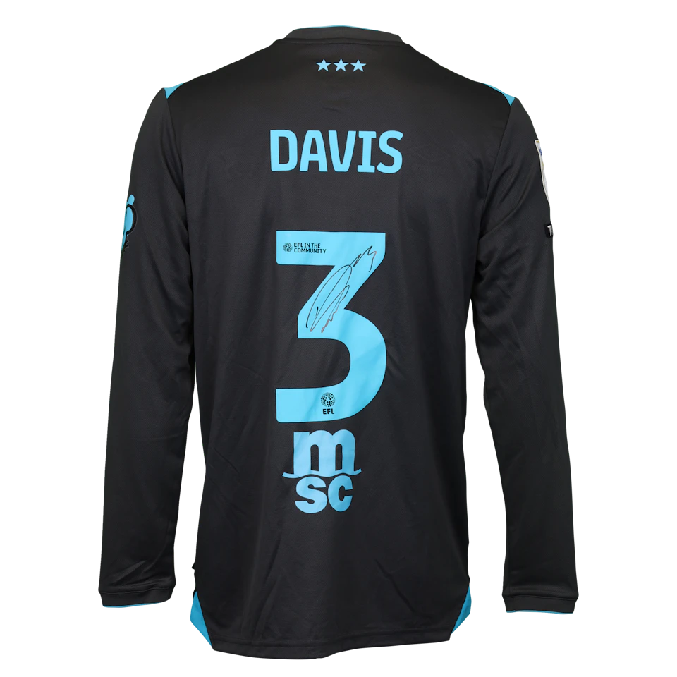 Leif Davis Ipswich Town jersey