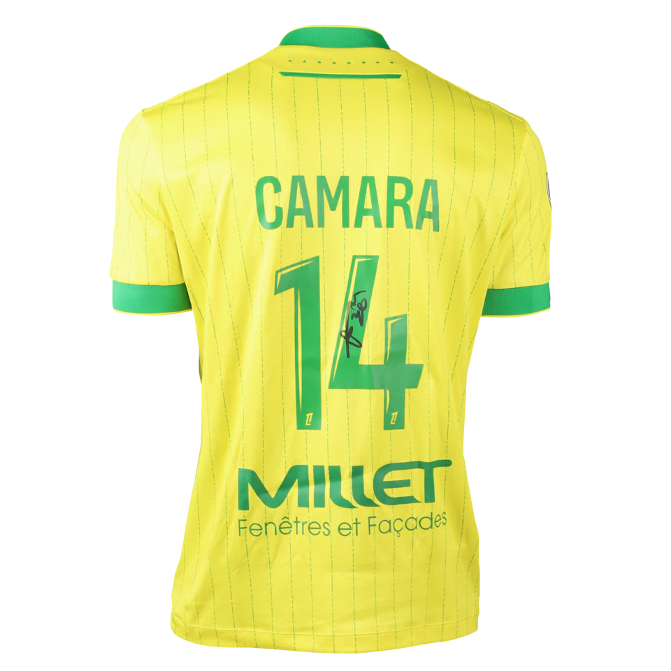 FC Nantes 팀의 Amady Camara 셔츠