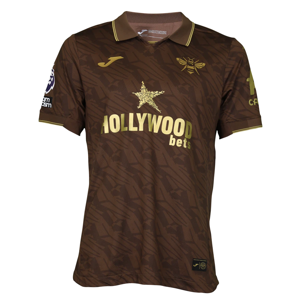 Jordan Henderson Brentford shirt