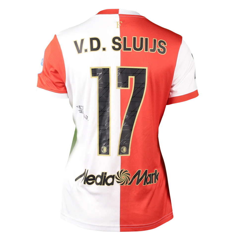 来自Feyenoord Women的Noëlle Romée van der Sluijs球衣