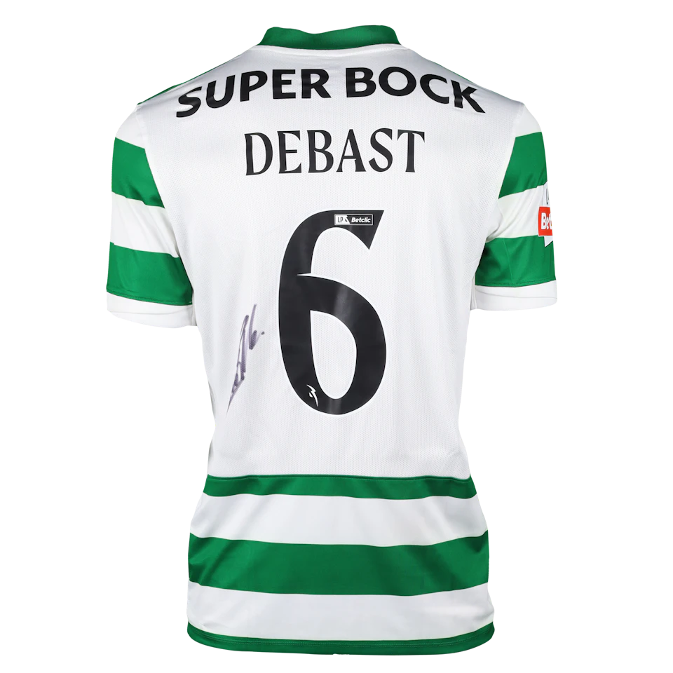 来自Sporting CP的Zeno Debast球衣