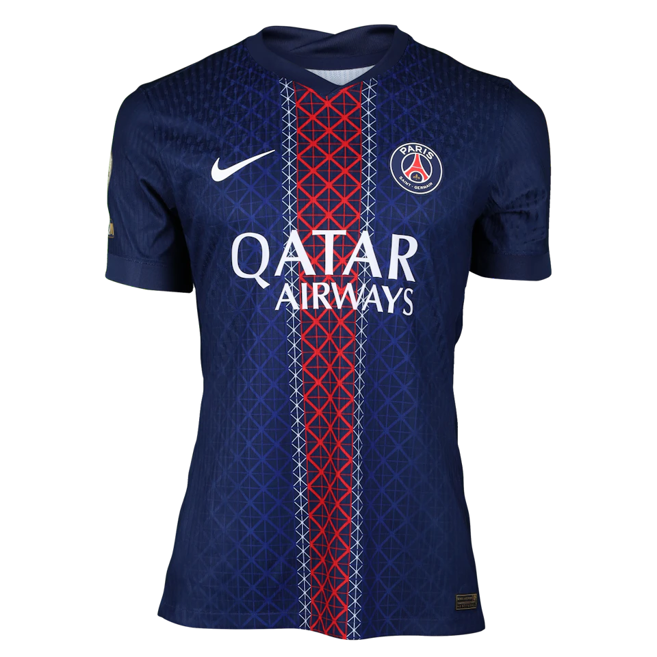 Lucas Hernández Paris Saint-Germain shirt