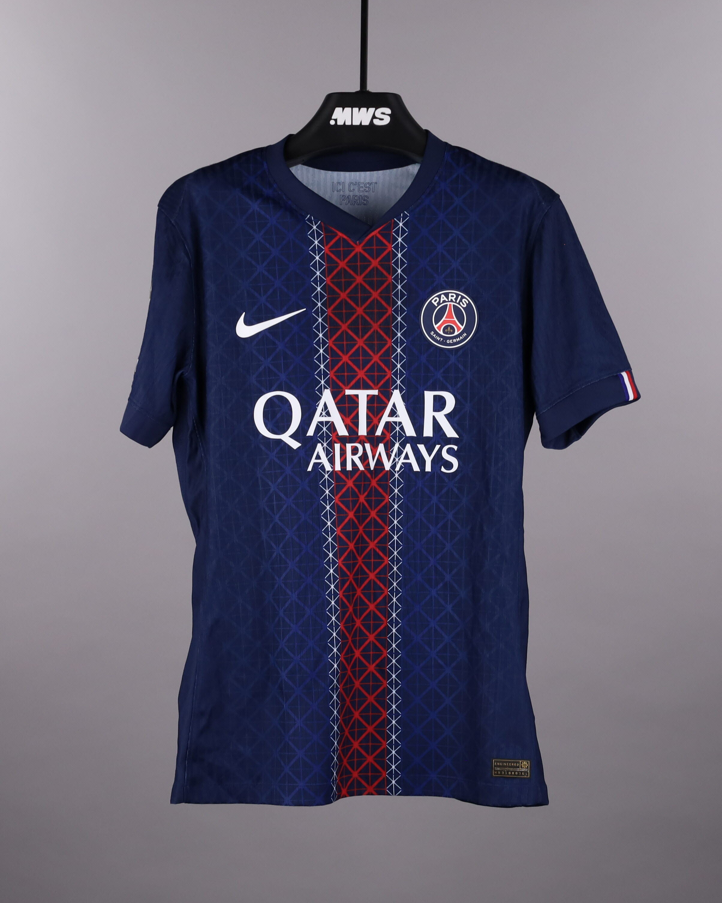 Kang-In Lee 이강인 Paris Saint-Germain shirt