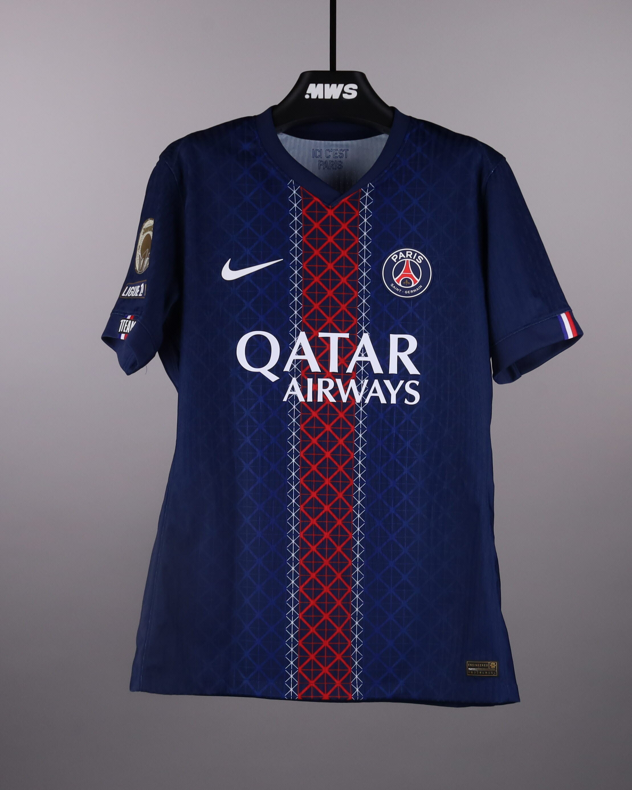 Nuno Mendes Paris Saint-Germain shirt