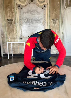 Valentin Carboni Genoa CFC shirt