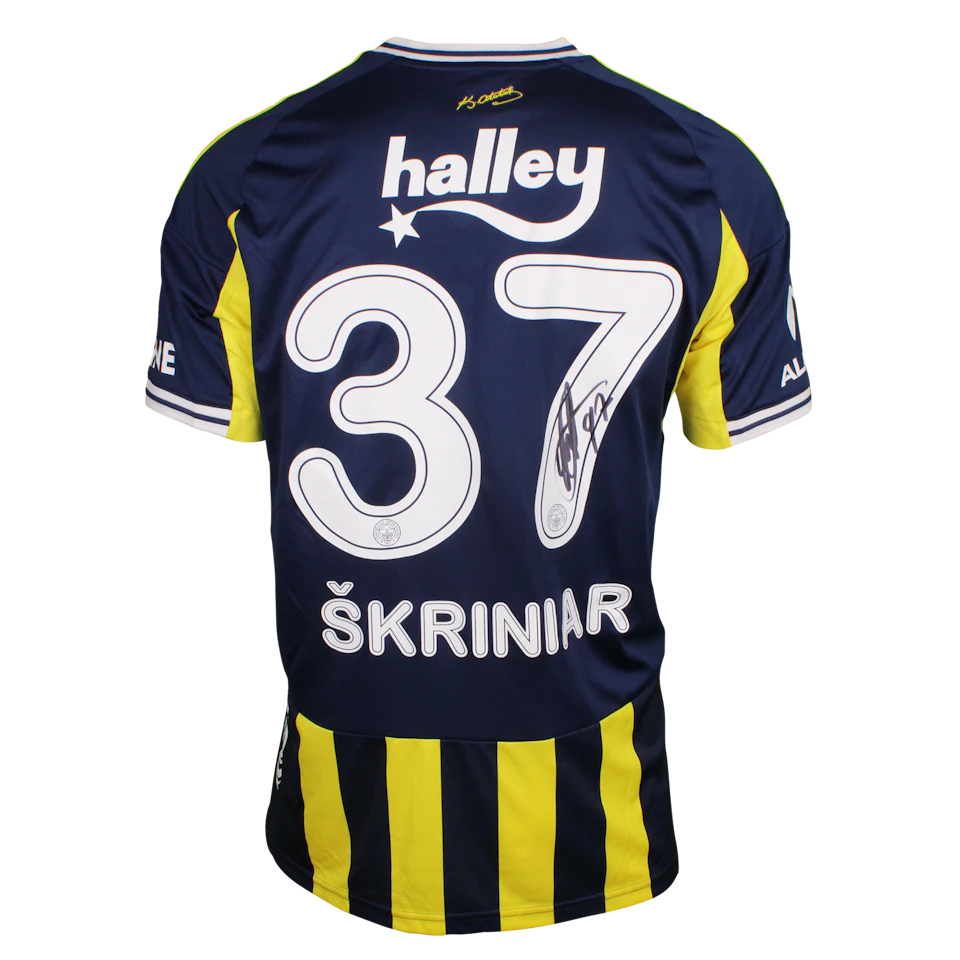 Milan Škriniar Fenerbahçe forması