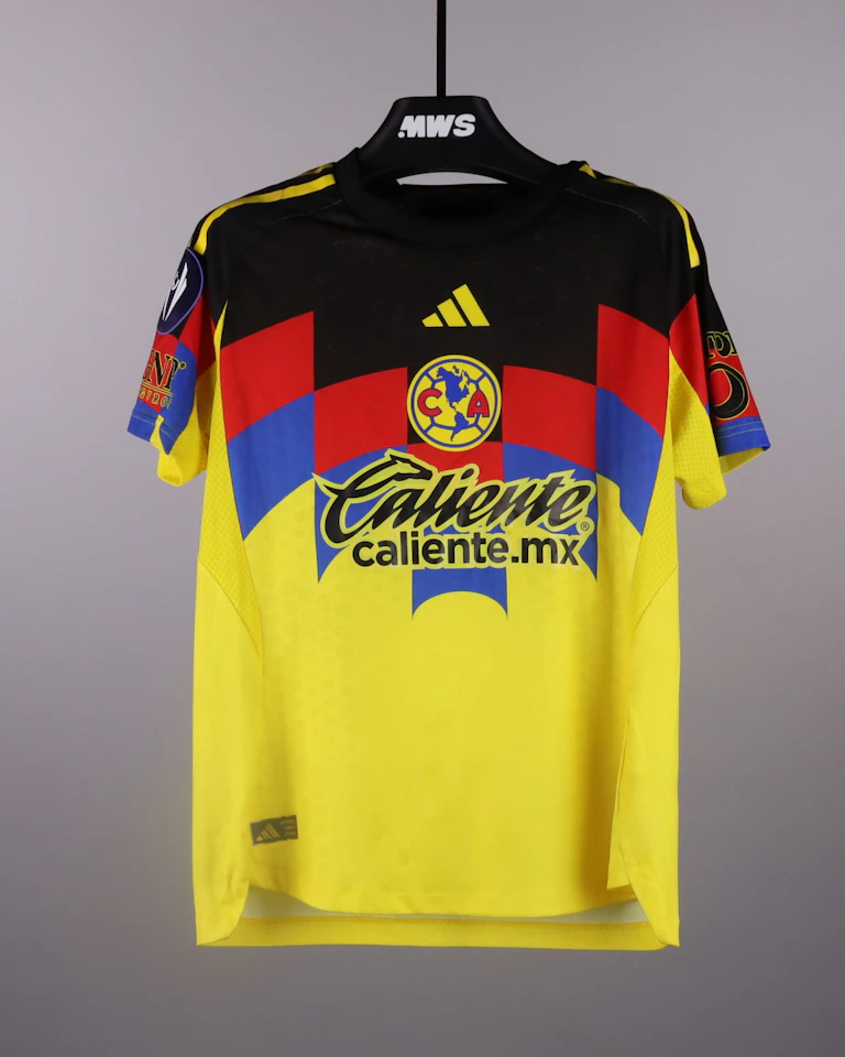 Irene Guerrero Club América Women shirt
