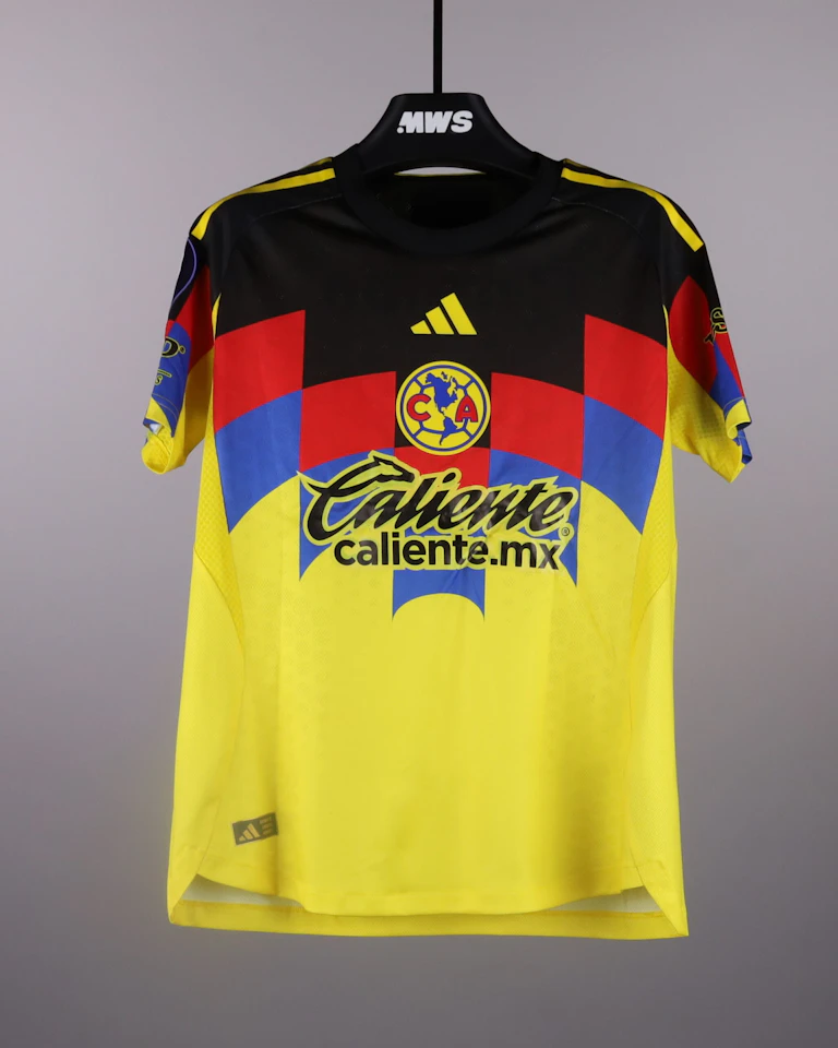 来自Club América Women的Bruna Vilamala球衣
