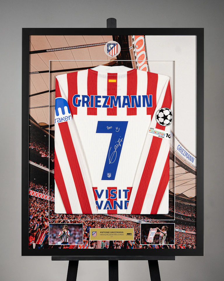 Limited Edition Framed Griezmann Shirt 200 Goals - 2