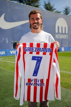 Limited Edition Framed Griezmann Shirt 200 Goals - 2