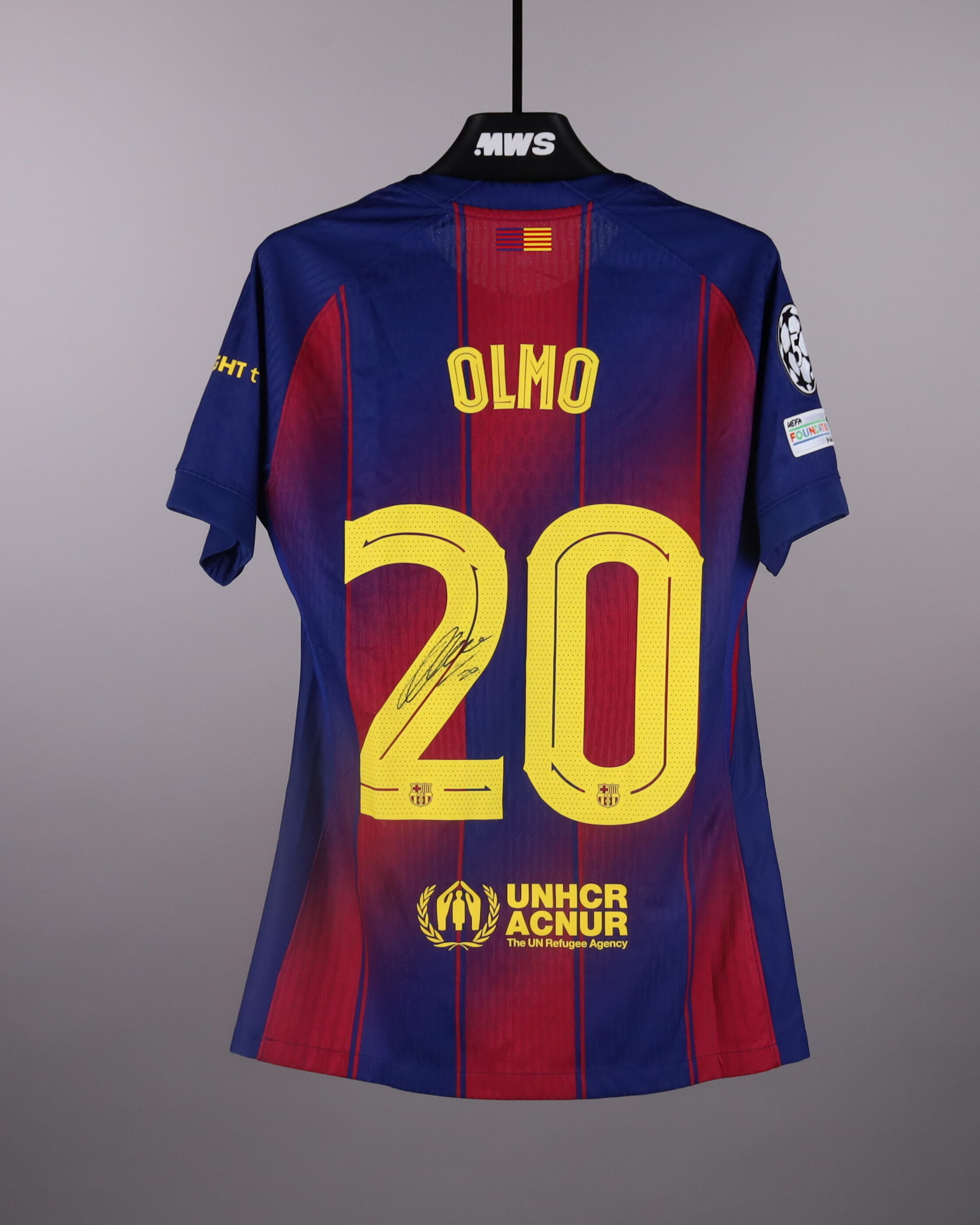 Dani Olmo | FC Barcelona - Paris Saint-Germain | MatchWornShirt