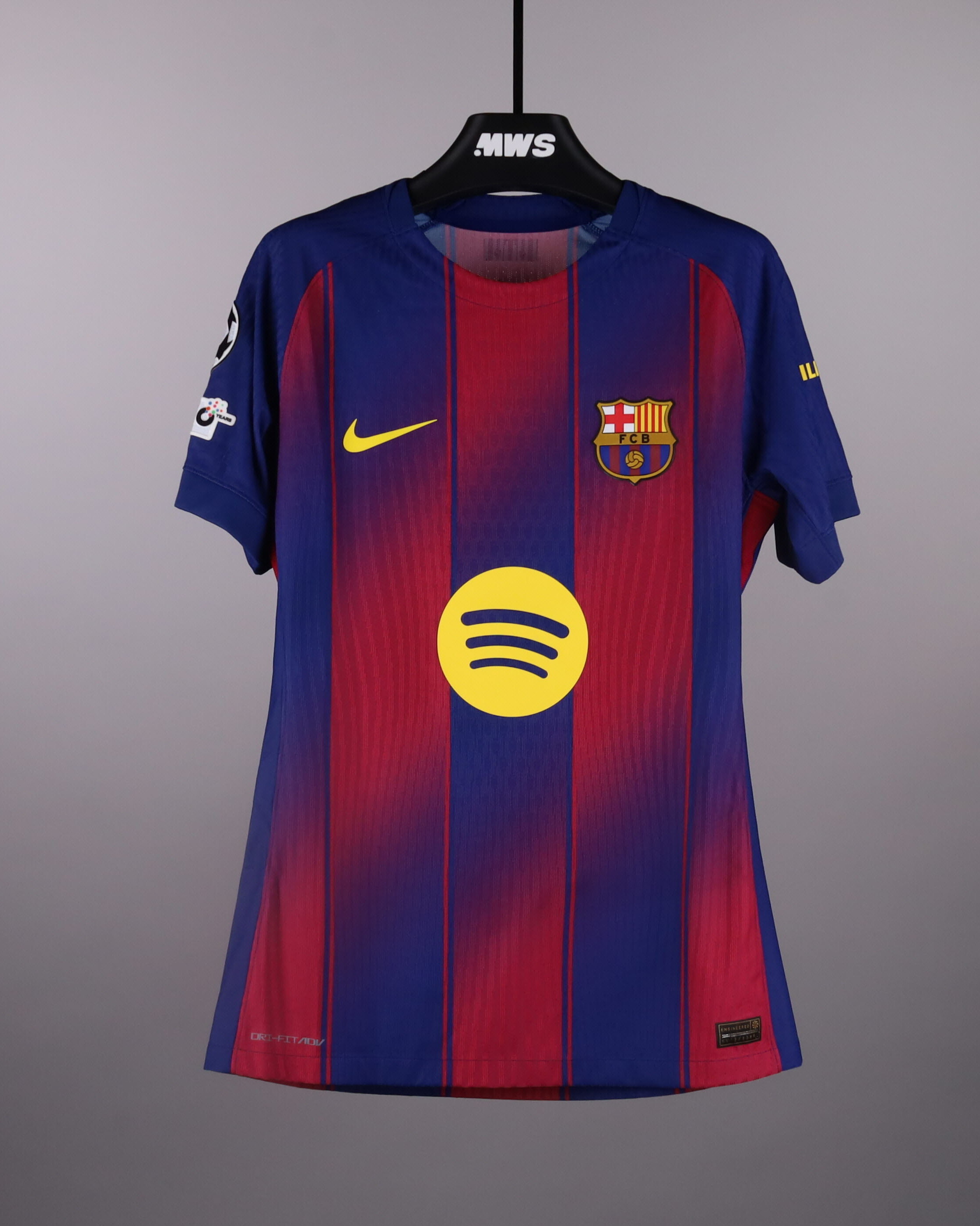 Dani Olmo | FC Barcelona - Paris Saint-Germain | MatchWornShirt