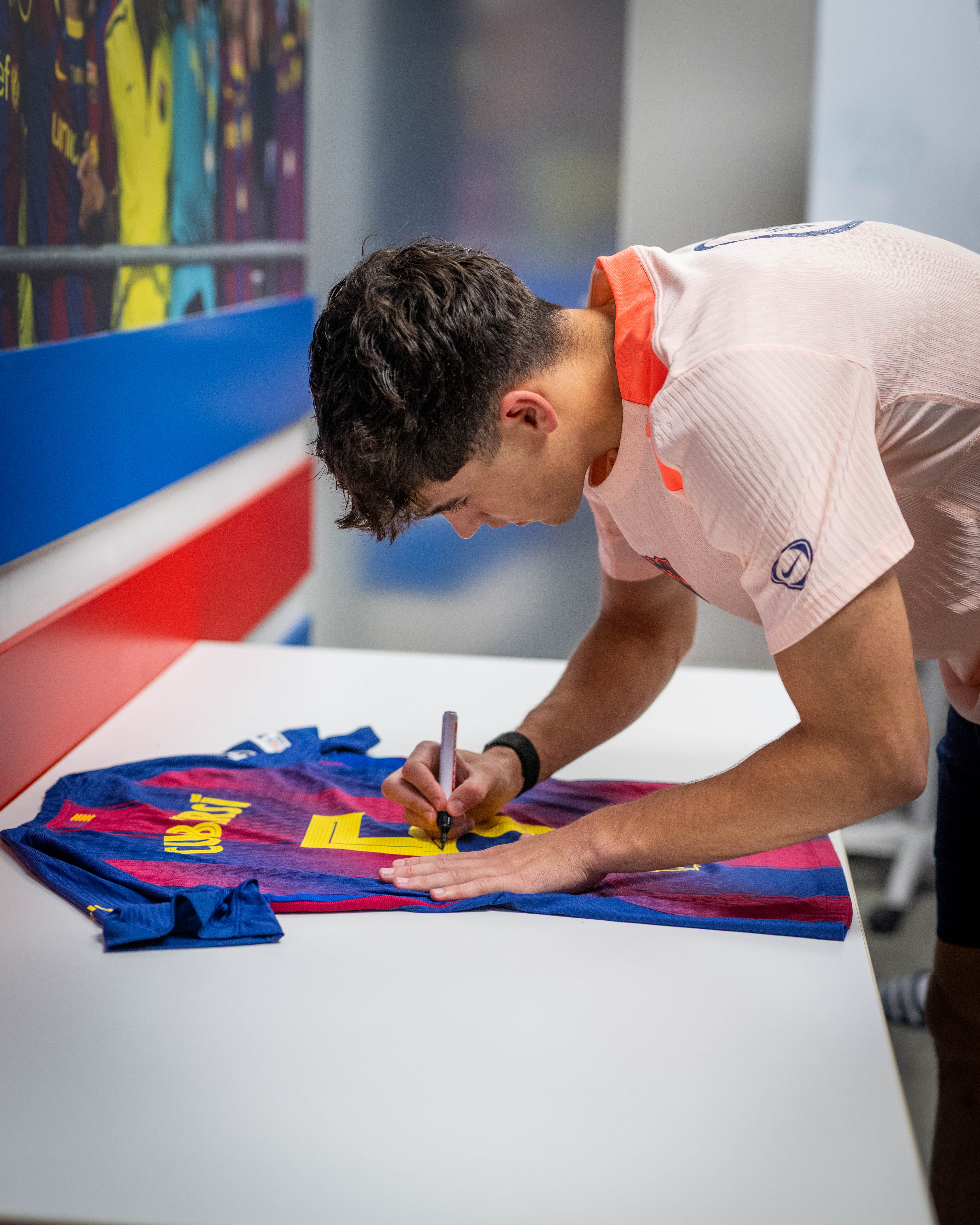 Pau Cubarsí | FC Barcelona - Paris Saint-Germain | MatchWornShirt