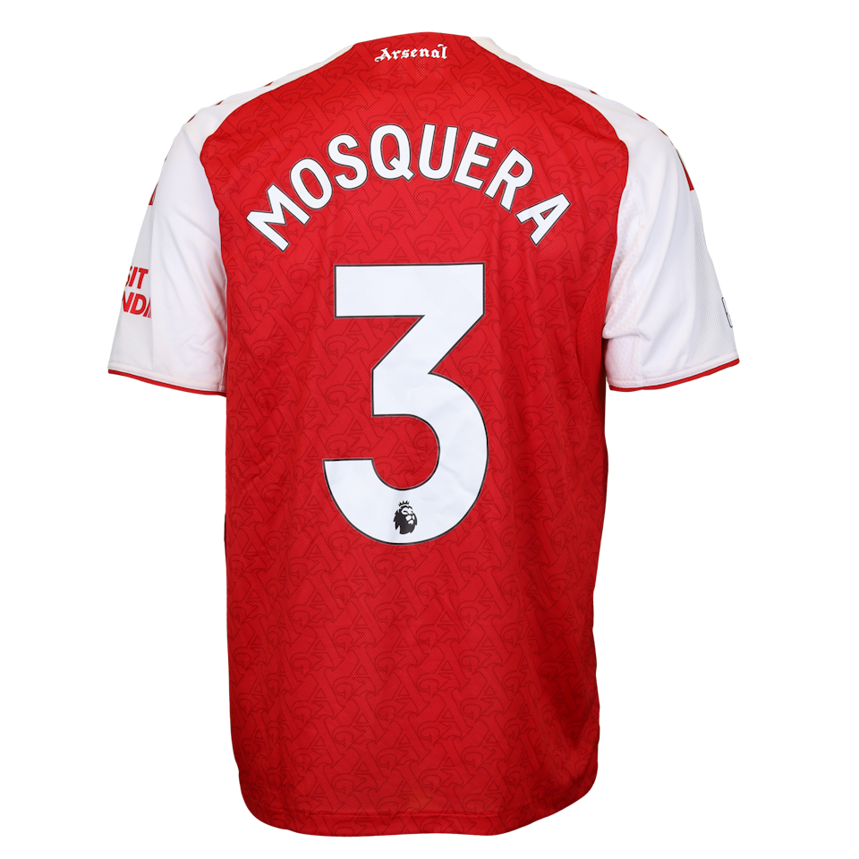 Cristhian Mosquera Arsenal shirt