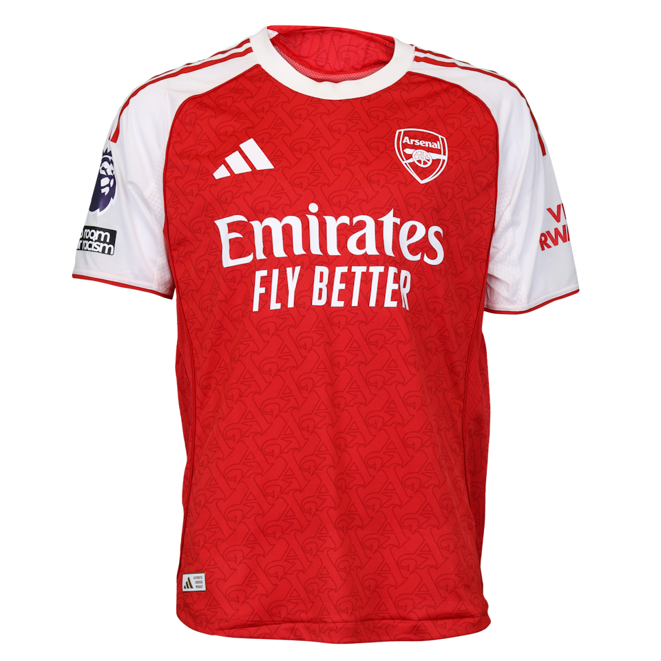 Cristhian Mosquera Arsenal shirt