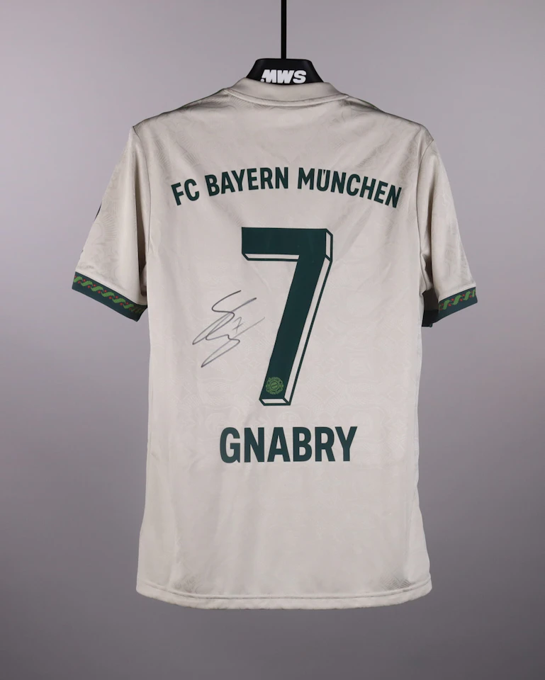 Serge Gnabry FC Bayern München jersey