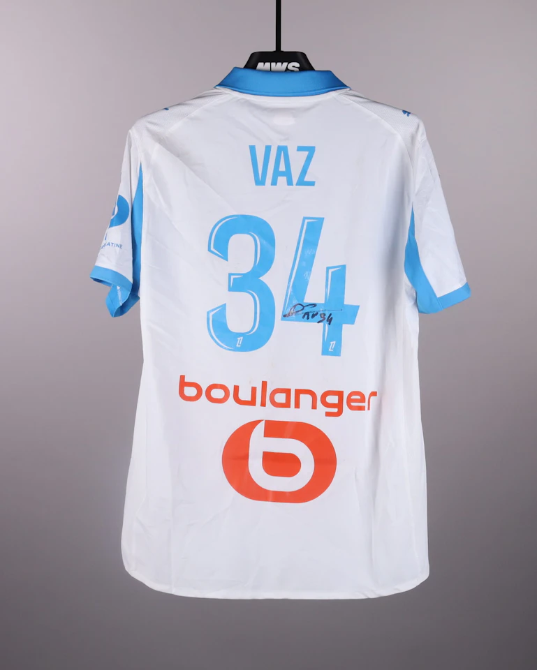 来自Olympique de Marseille的Robinio Vaz球衣