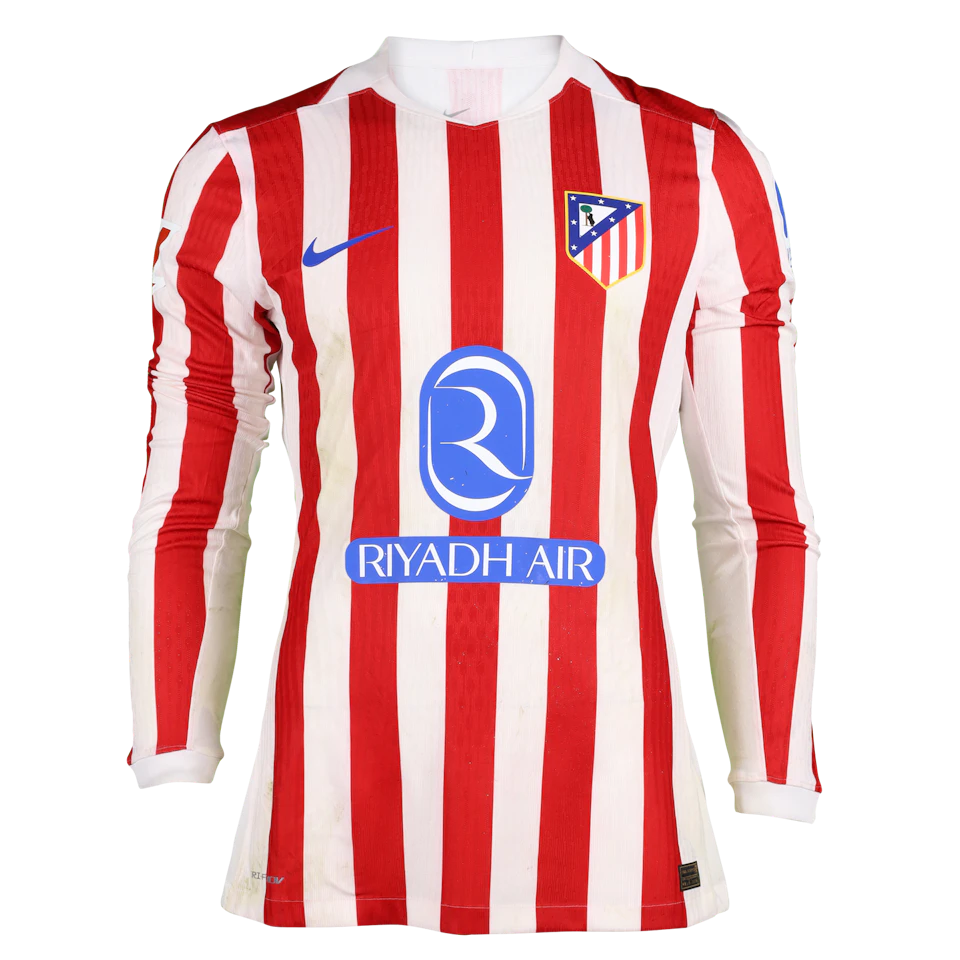 来自Atlético de Madrid的Nicolás González球衣