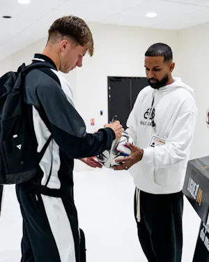 Angers SCO vs Stade Brestois 29 | Limited Edition Match Ball