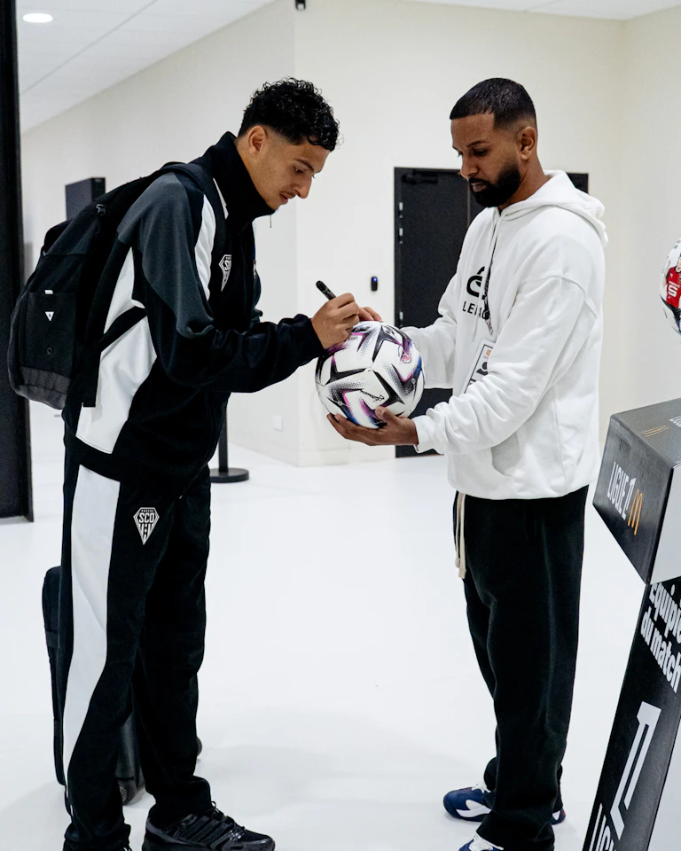 Angers SCO vs Stade Brestois 29 | Limited Edition Match Ball