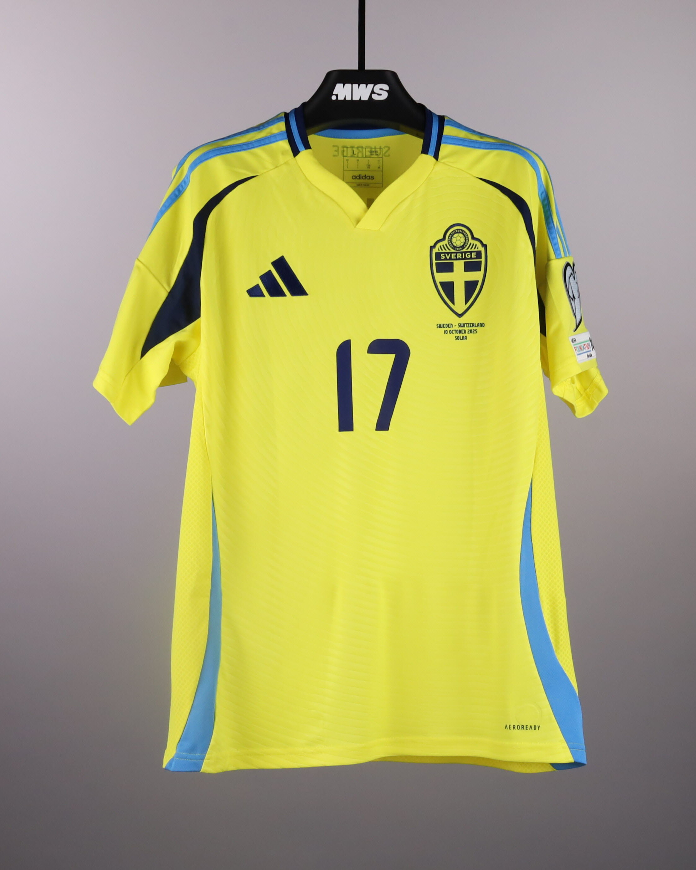 Viktor Gyökeres Sweden shirt