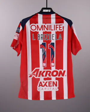 Isaác Brizuela Chivas Guadalajara jersey