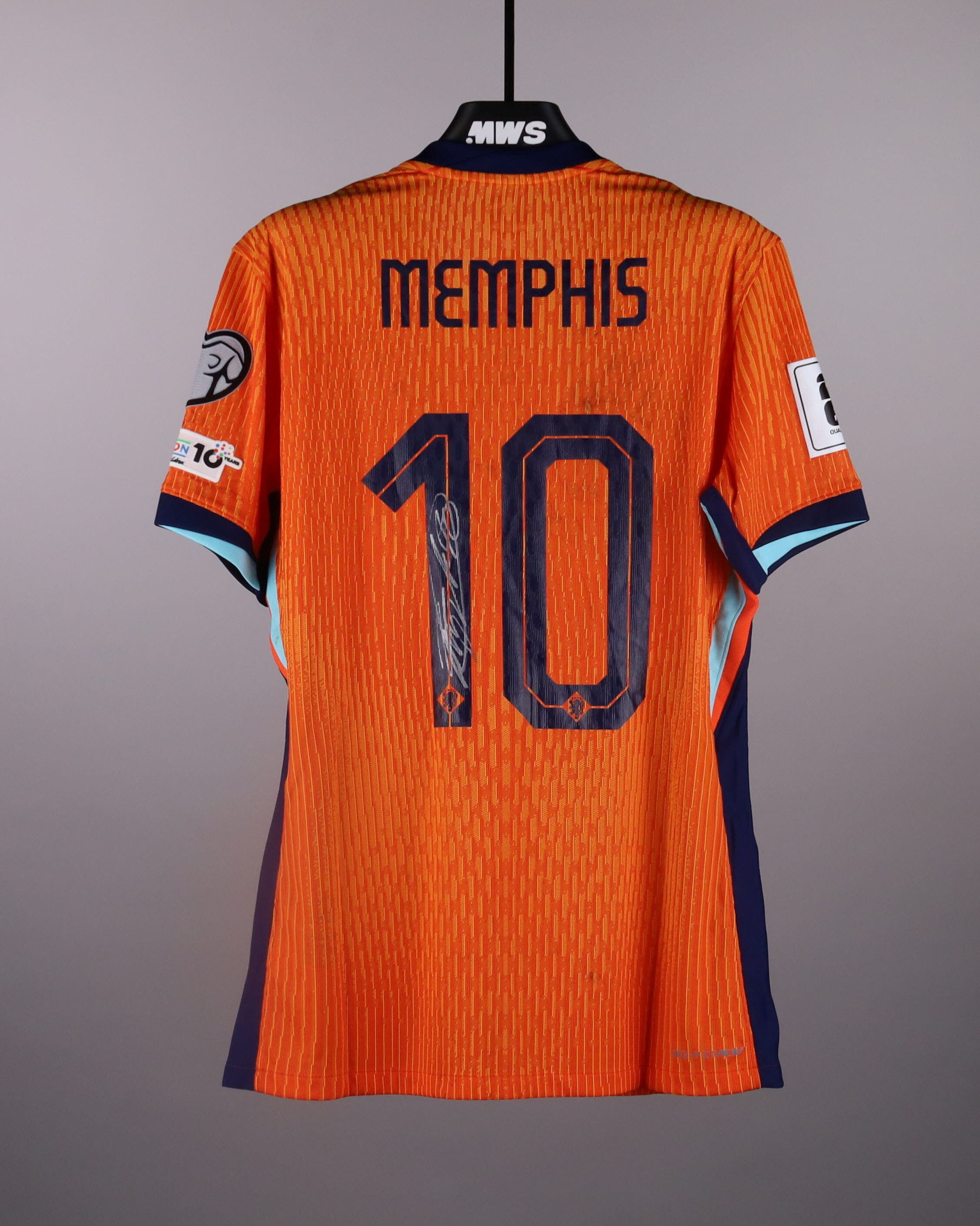 Memphis Depay | Netherlands - Finland | MatchWornShirt
