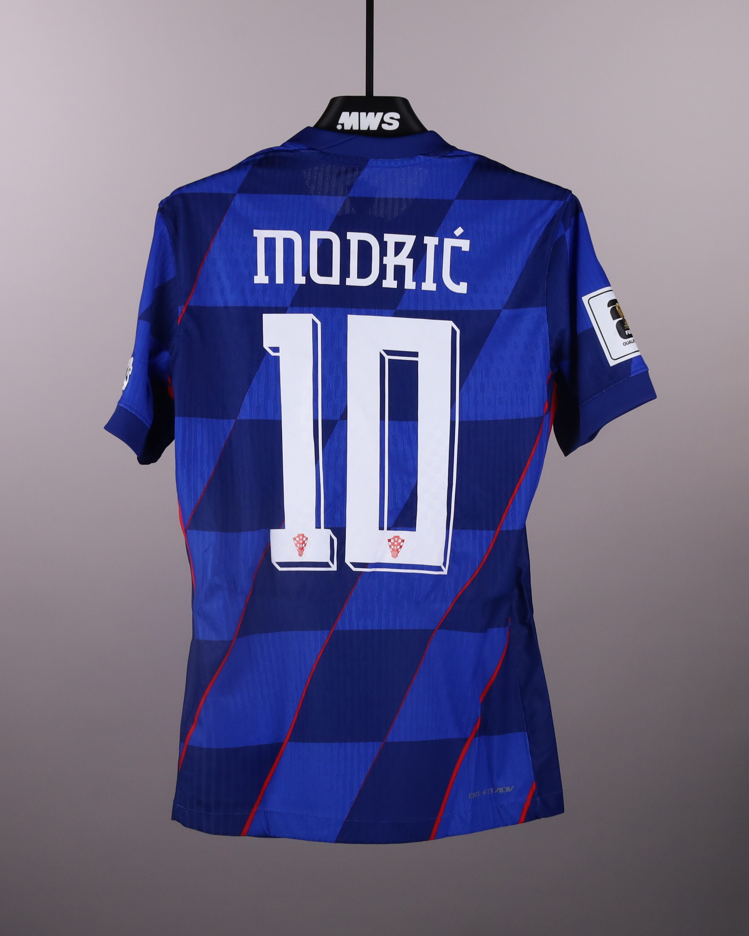Luka Modrić | Croatia - Gibraltar | MatchWornShirt